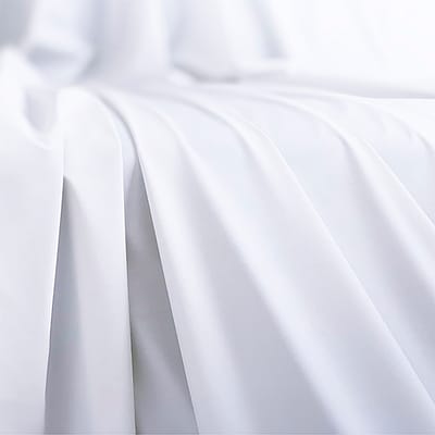 Fluidproof Throw – White